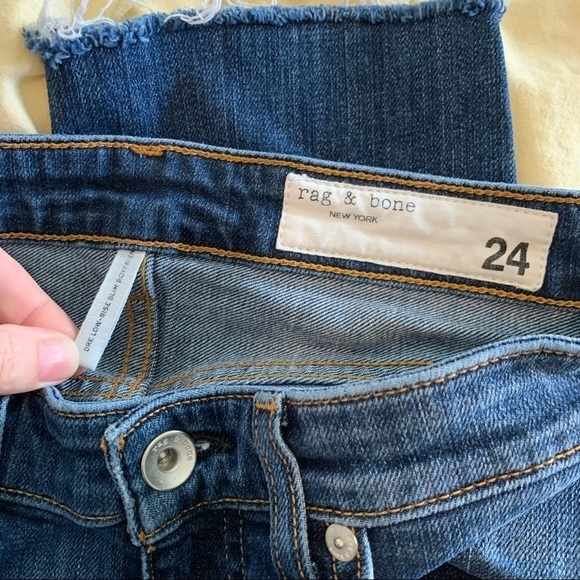 rag & bone Dre Low Rise Slim Boyfriend Jeans in Juni distressed wash 24 - Picture 9 of 10